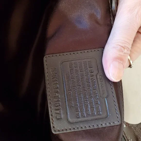 Coach Carly Khaki Signture C's Handbag Tote Bag Purse Lg - Picture 11 of 11